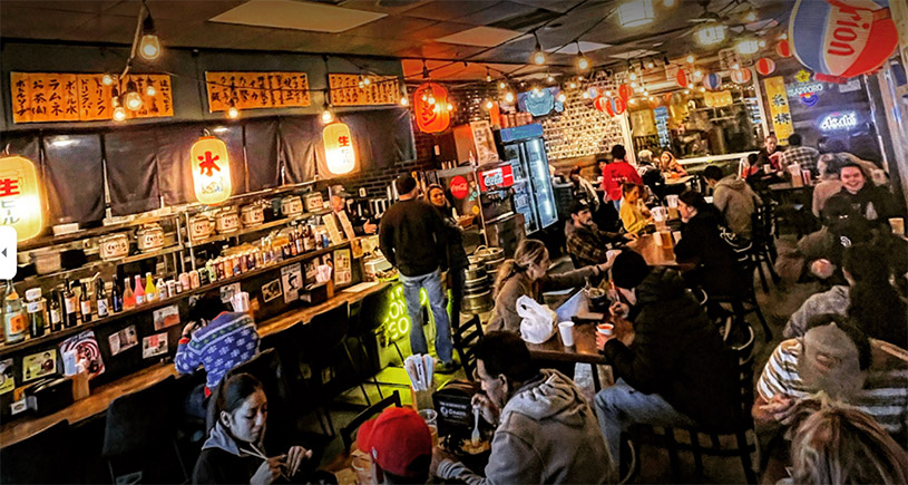 daytime dining at Gonzo